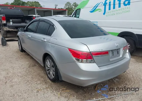 2011 Honda Accord 2.4 Ex-L из США, поврежденный, VIN 1HGCP2F87BA064942